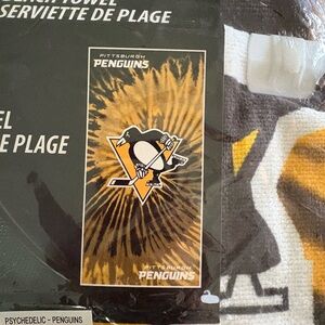 Pittsburgh Penguins Psychedelic Beach Towel - New in Package